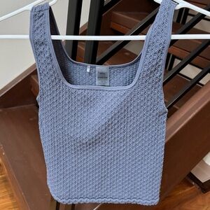 Aritzia stretchy tank top